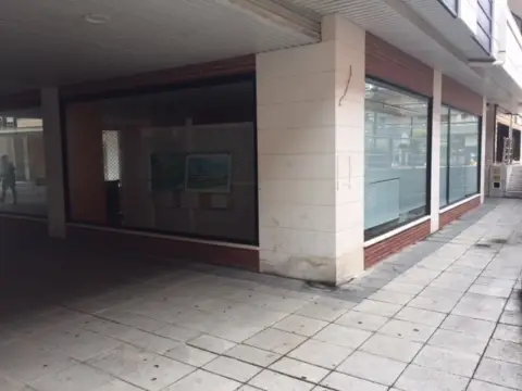 Local comercial en calle de Areatza