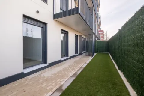 Piso en Avenida Arribes del Duero, 14
