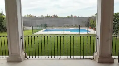 Chalet en calle Bellatrix