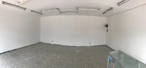 Local comercial en calle Diana