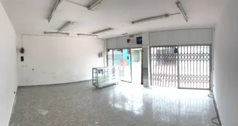 Local comercial en calle Diana