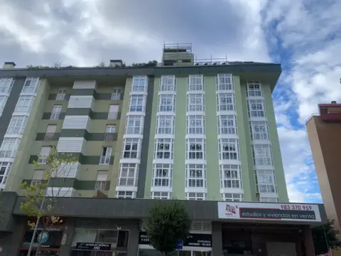 Piso en calle de Hernando de Acuña, 35