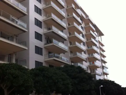 Piso en calle Amplaries, 17