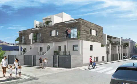 Casa adosada en calle del Ocho de Marzo, 1