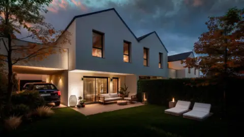 Casa adosada en Avenida de Miraflores de la Sierra, 2