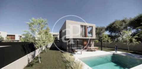 Obra Nueva de Casas independientes con piscina privada en Pobla Vallbona