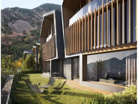 Dúplex en calle Provisional