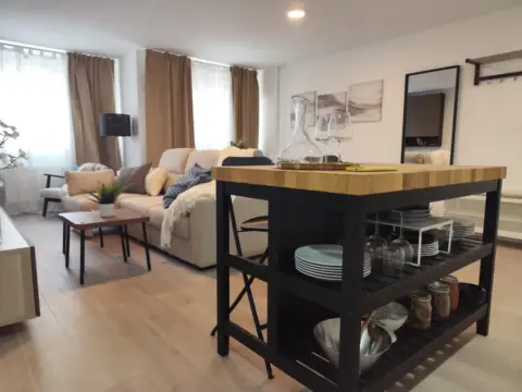 Piso en calle Manuel del Rio, 12