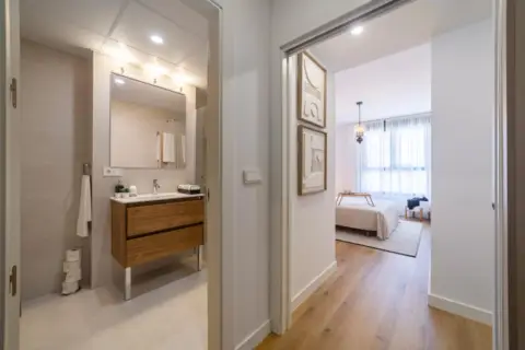 Piso en Avenida Vega de Aca,  s/n