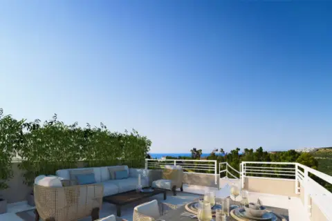 Apartamento en Avenida del Arte (Urbanización Estepona Golf),  S/N
