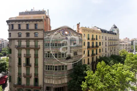 Piso en Carrer de Còrsega, 331