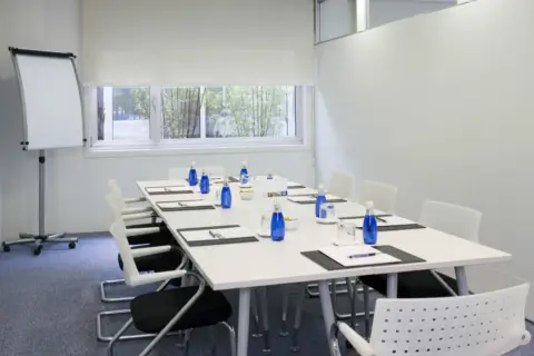 Oficina en calle de Colón