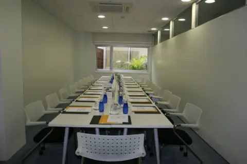 Oficina en calle de Colón