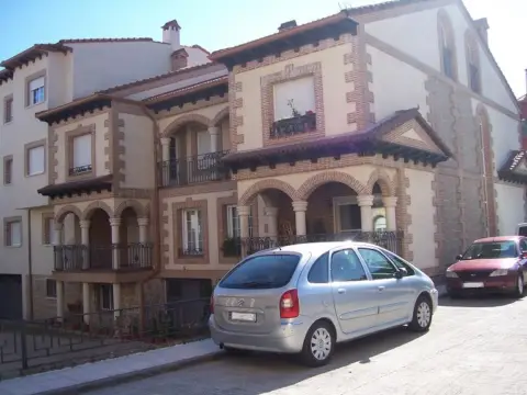 Chalet en calle del Doctor Duperier