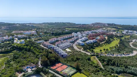 Apartamento en Urbanización Casares Golf Garden /Ur12,  62