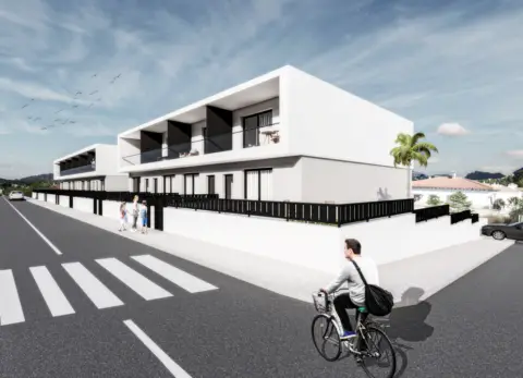 Chalet adosado en Polop