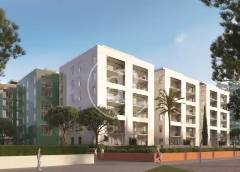 Piso en Passeig Marítim, 100