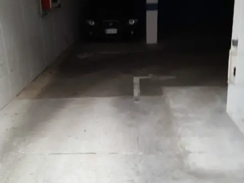 Garaje en calle de Medrano