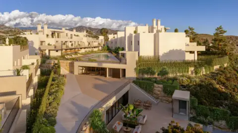 Piso en calle Cortijo Finca Loma Riz,  S/N