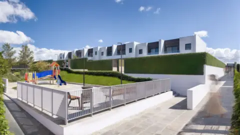 Casa adosada en calle de Somosierra,  s/n