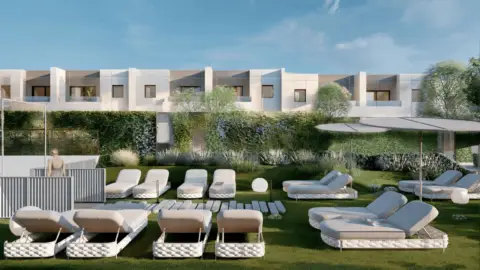 Casa adosada en calle de Somosierra,  s/n