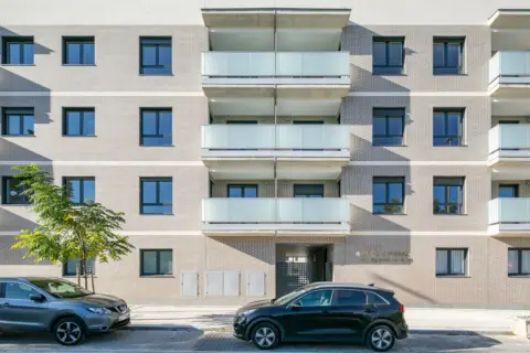 Casa adosada en calle Alcaparra,  s/n