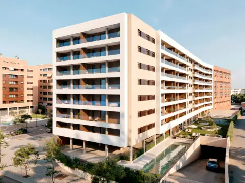 Dúplex en calle Lagos de Coronas, 29