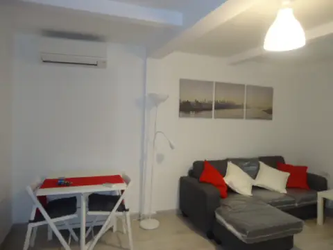 Apartamento en calle Paco Seco de Lucena, 3