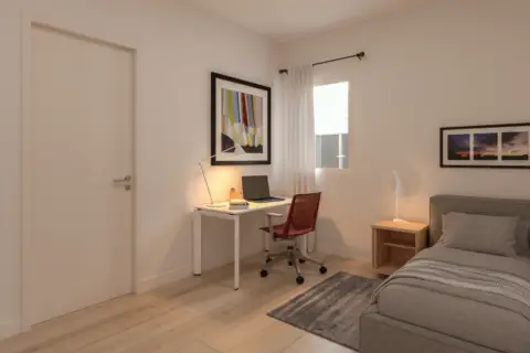 Casa adosada en calle de Platón,  s/n