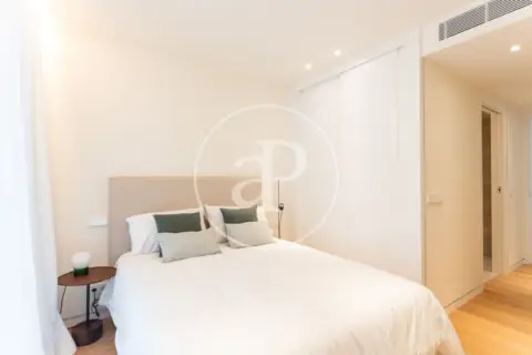 Piso en Carrer de Còrsega, 331