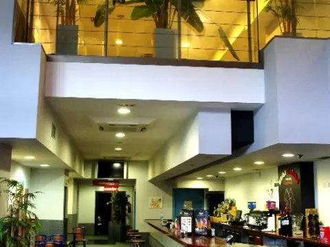 Local comercial en calle del Junqueral, 13