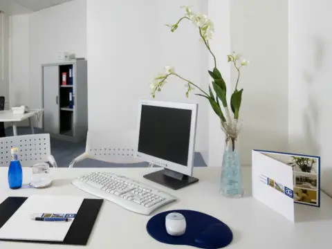 Oficina en calle de Colón