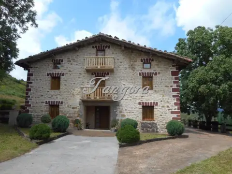 Casa en calle Arbatzegi