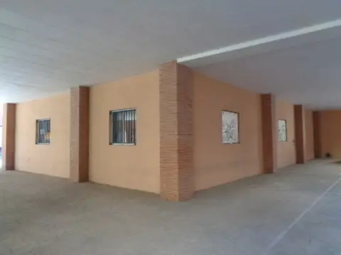 Local comercial en Carretera de San Julián