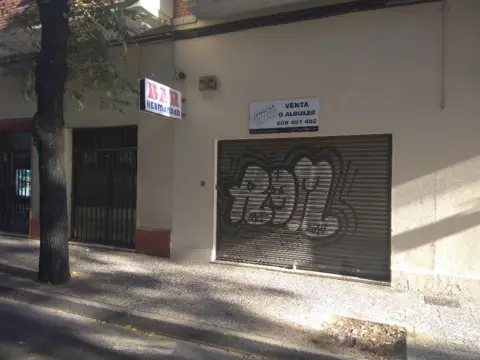 Local comercial en calle de Pedro Lapuyade, 7