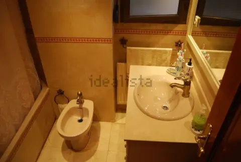 Habitación en Avenida Baunatal, 22