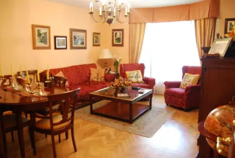 Habitación en Avenida Baunatal, 22