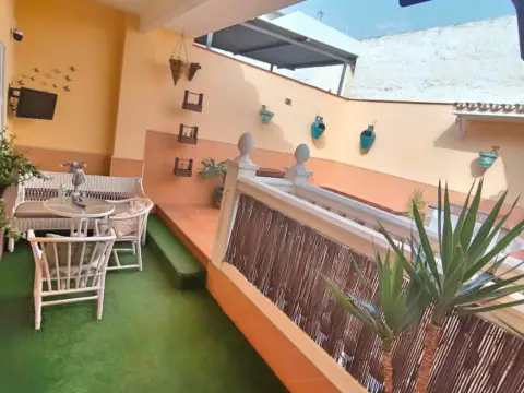 Casa adosada en calle Padre Martín, 37