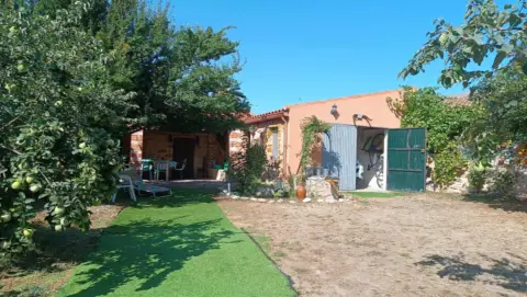 Casa rústica en calle de la Alba, 3