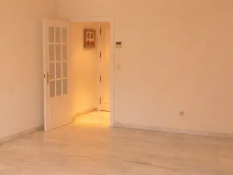 Piso en calle del Altozano, 1