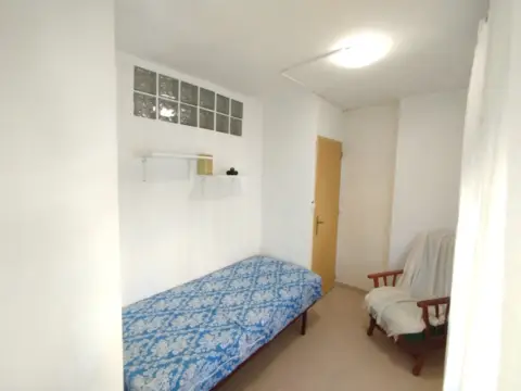 Piso en calle de la República de Puerto Rico, 1