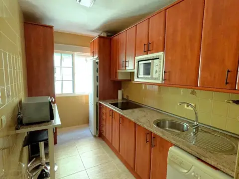 Piso en calle de Antonio de la Cadena, 2