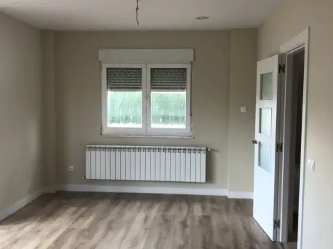 Chalet adosado en calle de Alza, 43
