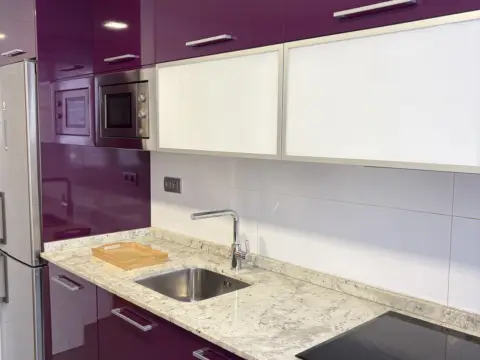 Piso en calle del Poeta Caballero de la Rosa, 2