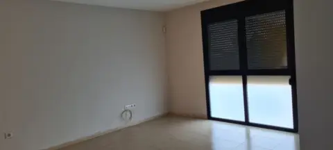 Chalet adosado en calle Acorán, 30