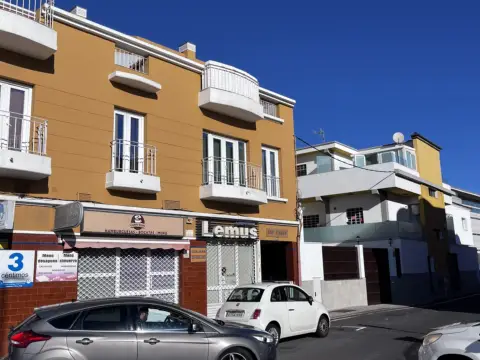 Piso en Camino de la Hornera, 8
