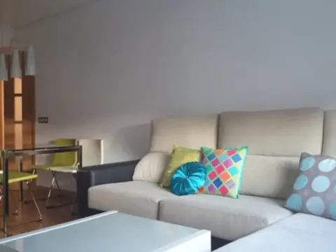 Piso en calle Monasterio de Santo Domingo de Silos, 1