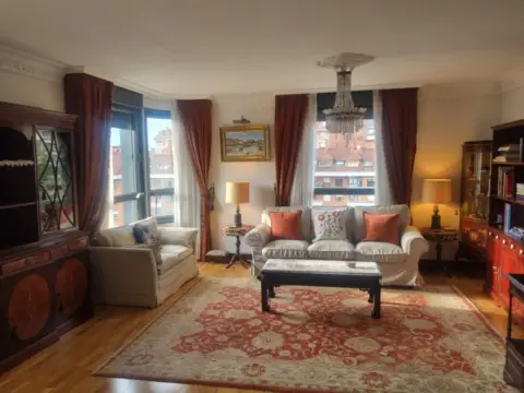 Piso en Avenida Fundación Príncipe de Asturias, 10