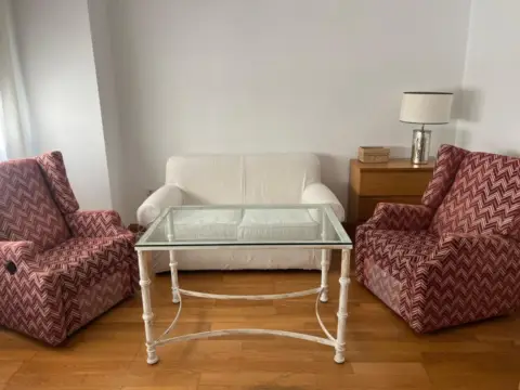 Piso en calle Antonio Gaudi, 1