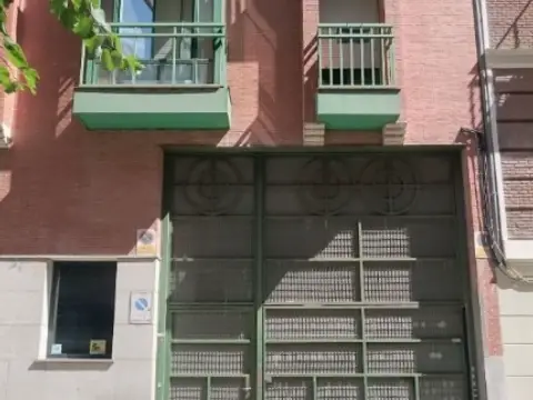 Garaje en calle de Blanca de Navarra, 3